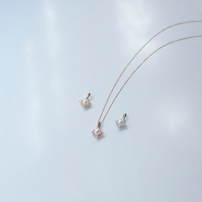 Vintage pearl pendant